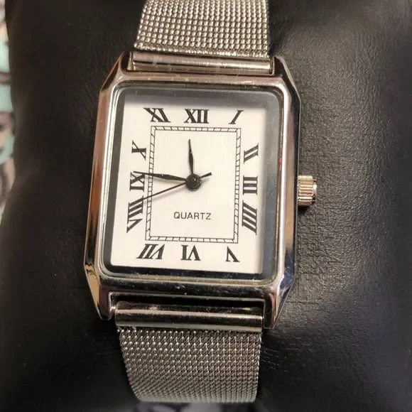 SKC | Accessories | Nwot Silver Tone Mesh Skc Watch | Poshmark display picture 1